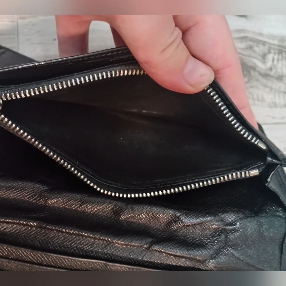 Louis Vuitton Brazza Wallet Epi Leather